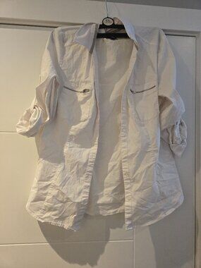 Express Women's The Essential Button Up Shirt | Size Small | White